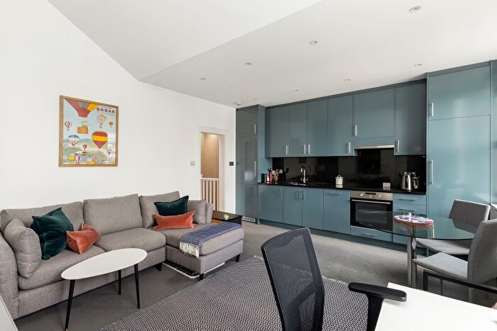 1 Bedroom Flat To Rent In Fernshaw Road, Chelsea, SW10