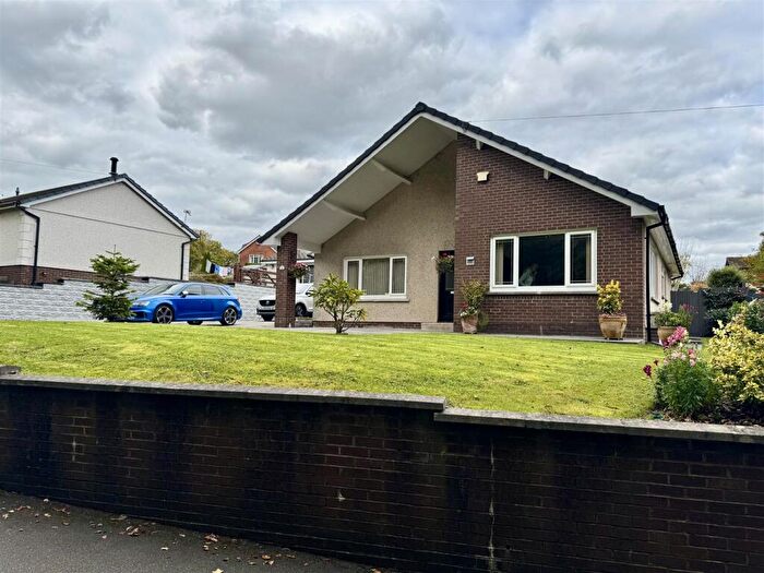 3 Bedroom Detached Bungalow For Sale In Tycroes Road, Tycroes, Ammanford, SA18