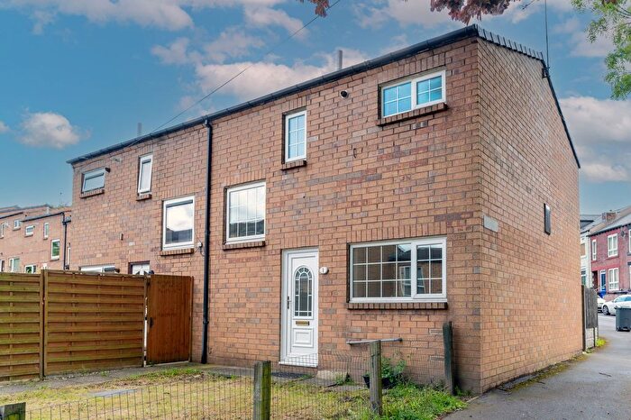 2 Bedroom End Of Terrace House For Sale In Burnaby Court, Lower Walkley, S6
