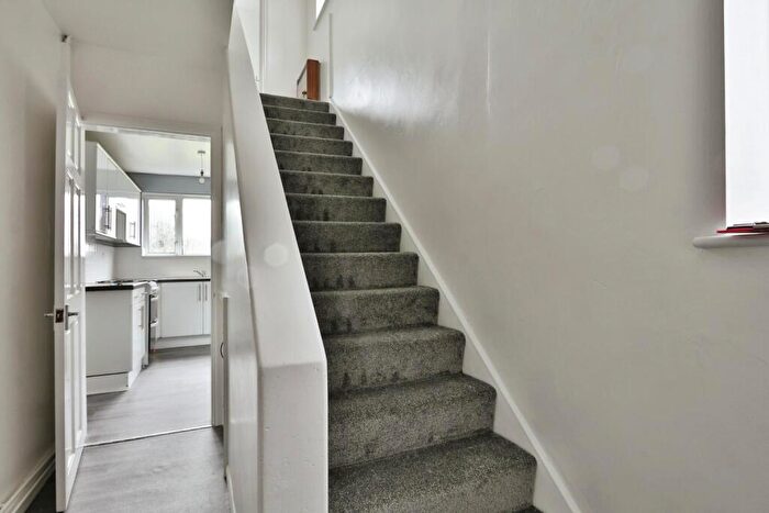 3 Bedroom Terraced House For Sale In The Crescent, Thorngumbald, Hull, HU12