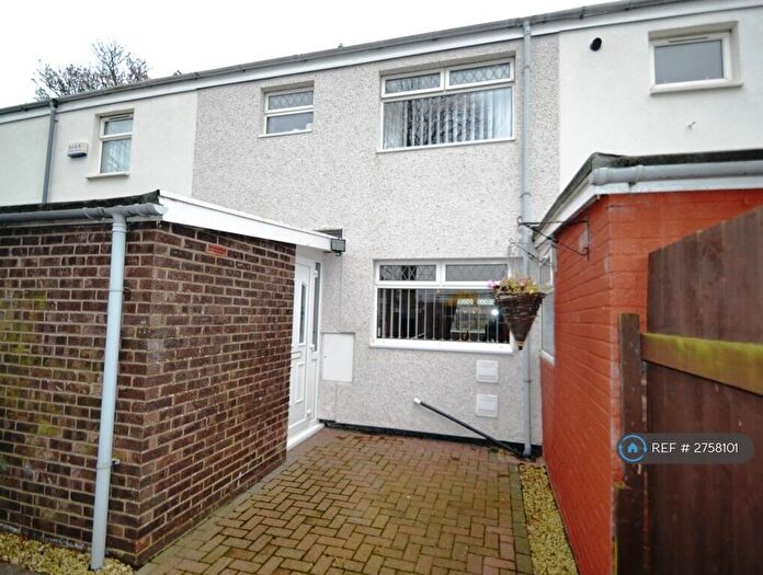 3 Bedroom Terraced House To Rent In Rishworth Close, Bransholme, Hull, HU7