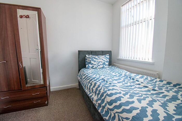 3 Bedroom End Of Terrace House For Sale In Dronfield Street, Evington, LE5
