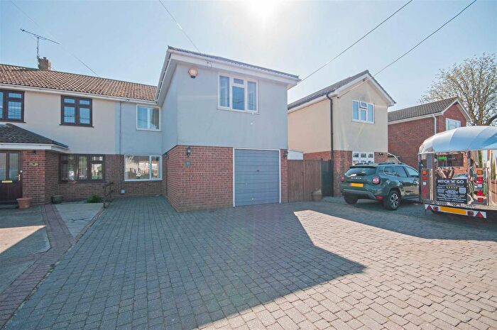 4 Bedroom Semi-Detached House For Sale In The Street, Latchingdon, Chelmsford, CM3