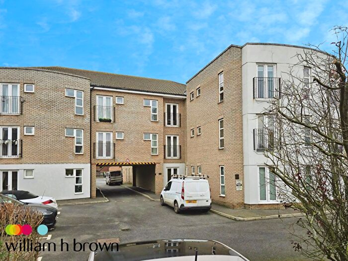 1 Bedroom Flat To Rent In Red Barn Road, Brightlingsea, Colchester, CO7