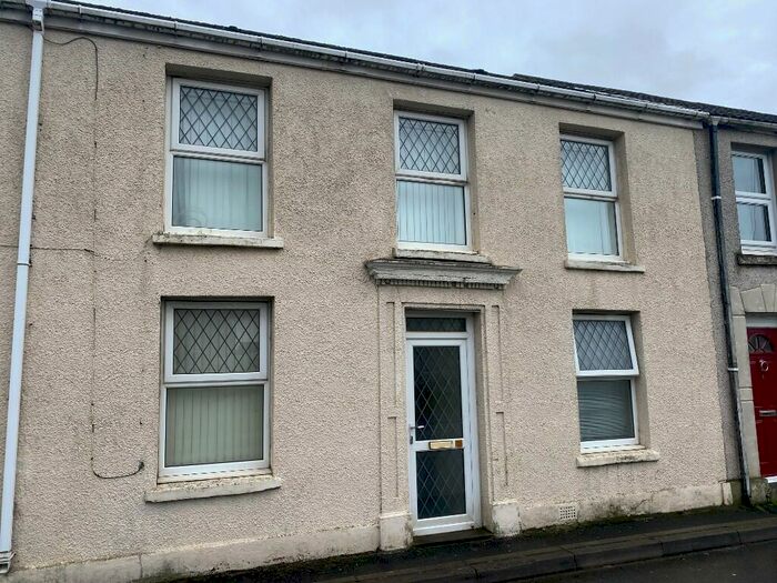 2 Bedroom Flat To Rent In Church Road, Burry Port, Carmarthenshire, Mid Wales, SA16
