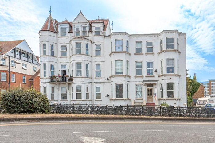 2 Bedroom Flat For Sale In Queens Parade, Cliftonville, Margate, Kent, CT9