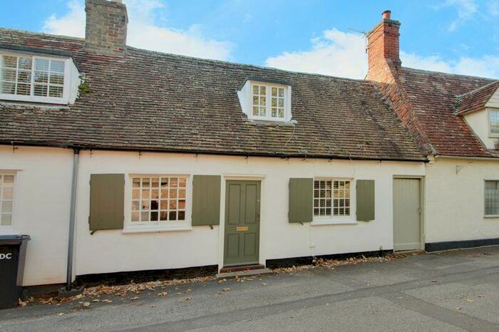2 Bedroom Cottage To Rent In Lucks Lane, Buckden Village, PE19