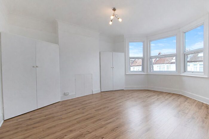 Land To Rent In Nimrod Road, Furzedown, SW16