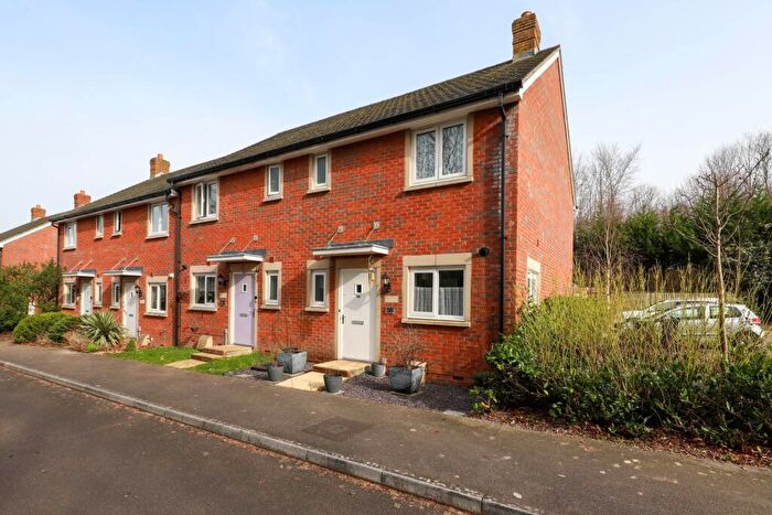 3 Bedroom End Of Terrace House For Sale In Diamond Way, Blandford Forum, DT11
