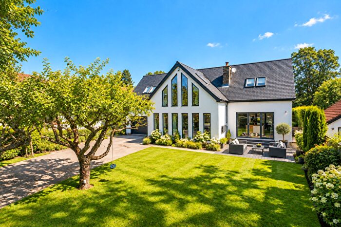 4 Bedroom Detached House For Sale In Lands Lane, Knaresborough, HG5