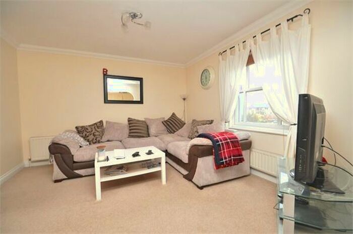 1 Bedroom Apartment To Rent In Glebe Road, Chelmsford, CM1