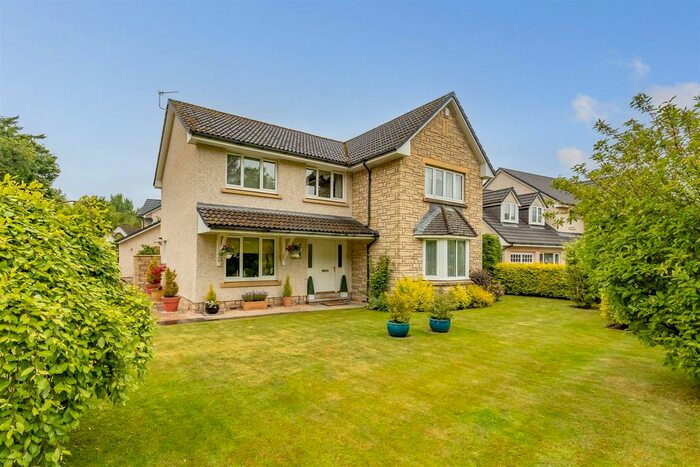 4 Bedroom Detached House For Sale In Maxtone Court, Luncarty, Perth, PH1