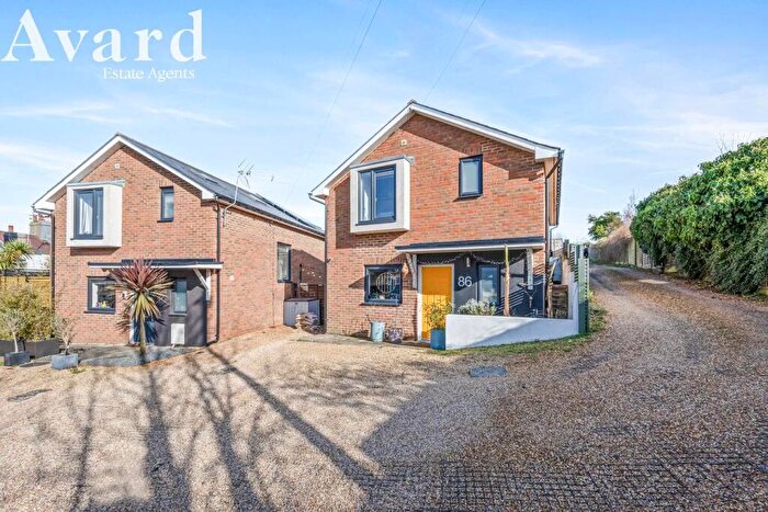 3 Bedroom Detached House For Sale In Kimberley Road, Brighton, BN2