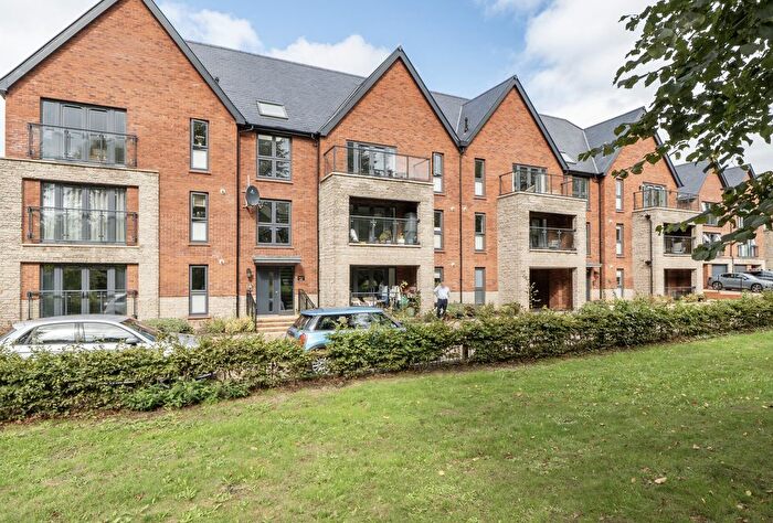 2 Bedroom Flat For Sale In Jenkins Way, Frenchay, Bristol, Gloucestershire, BS16