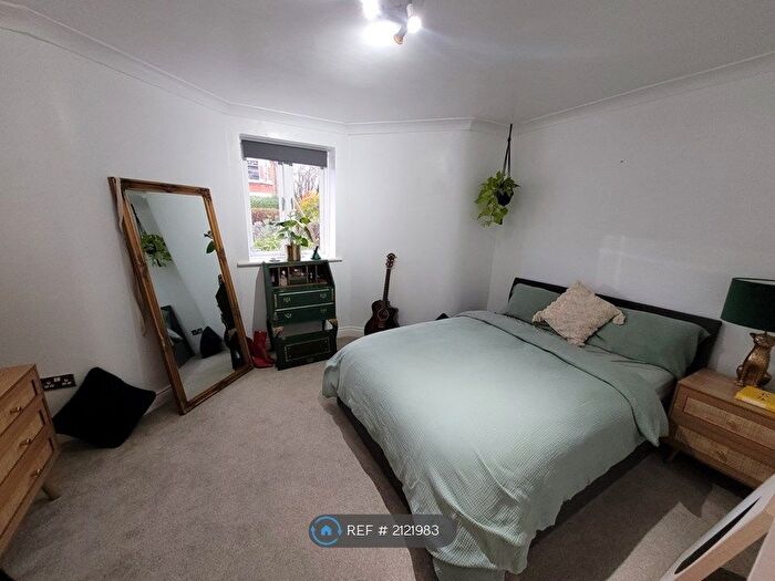 1 Bedroom Flat To Rent In Christchurch Road, London, N8