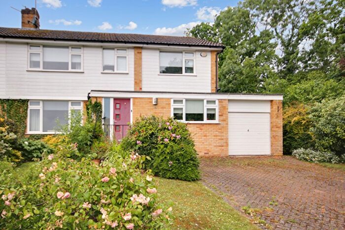 5 Bedroom Semi-Detached House For Sale In Dickens Close, East Grinstead, RH19