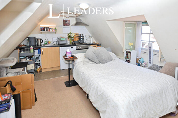 Studio To Rent In Vineyard Street, Colchester, CO2