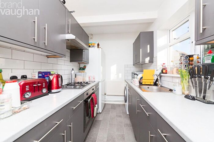 4 Bedroom Semi-Detached House To Rent In Colbourne Avenue, Brighton, BN2