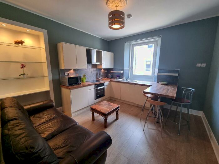 1 Bedroom Flat To Rent In Ashvale Place, Aberdeen, AB10