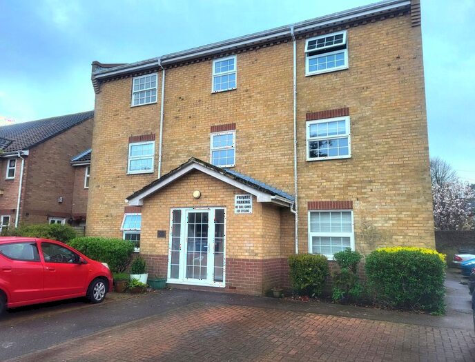 1 Bedroom Flat To Rent In Chater Court, Walmer, Deal, CT14