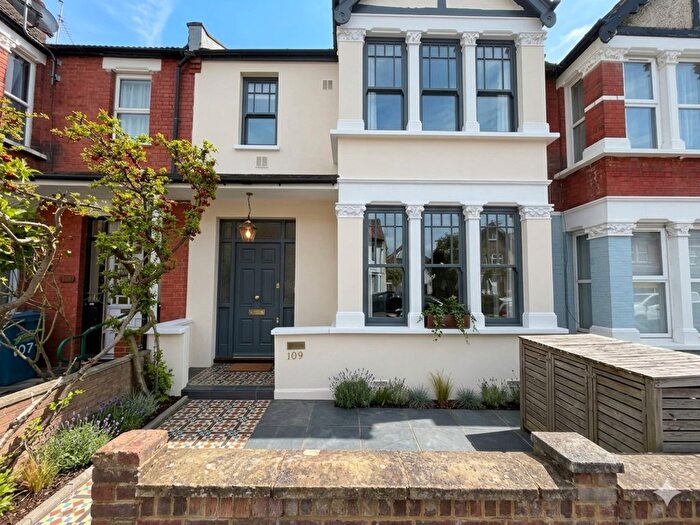 4 Bedroom Terraced House To Rent In Vaughan Road, Harrow, Middlesex, HA1