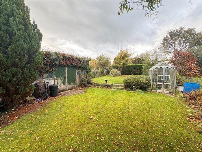 2 Bedroom Detached Bungalow For Sale In Keeling Street, North Somercotes, LN11