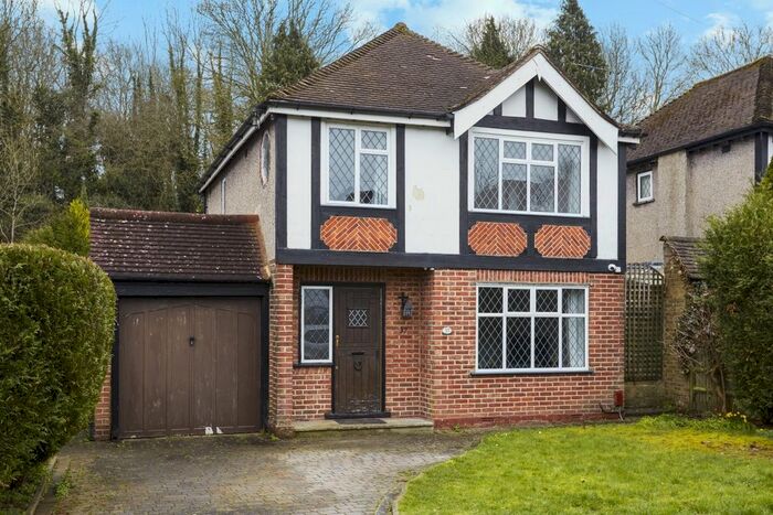 3 Bedroom Detached House To Rent In Greenhill Avenue, Caterham, CR3