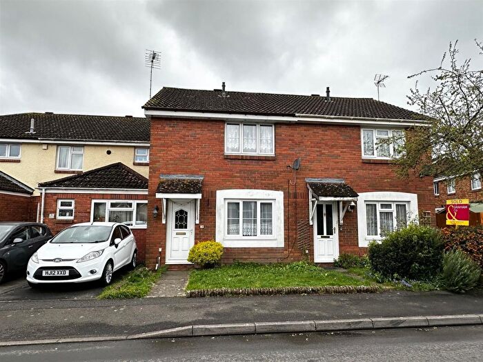 3 Bedroom Terraced House To Rent In Jenson Gardens, Andover, SP10