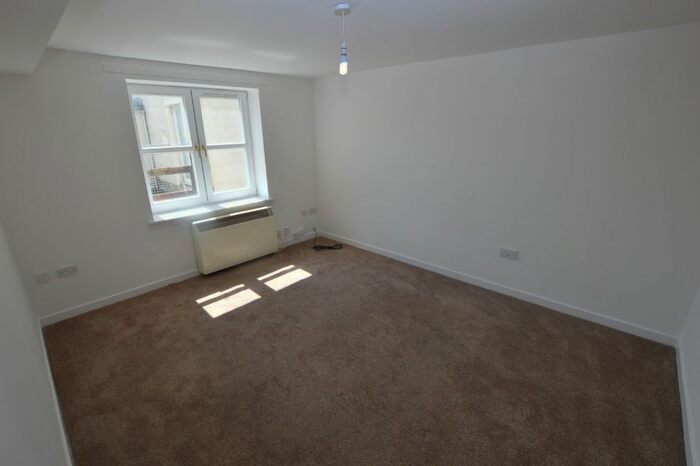 1 Bedroom Flat To Rent In High Street, Kirkcaldy, KY1
