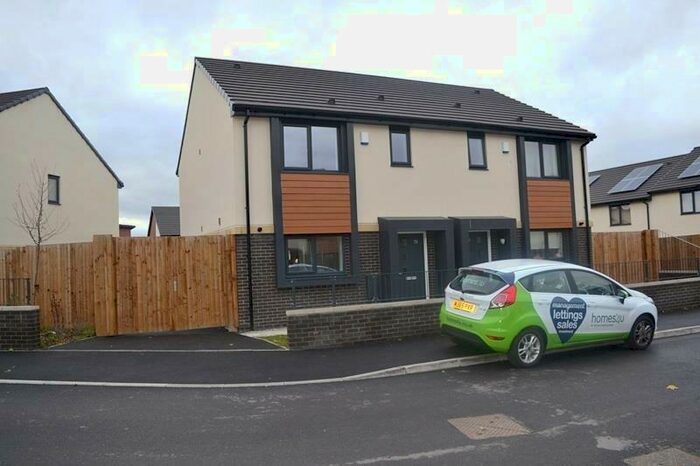 3 Bedroom Semi-Detached House To Rent In Donnison Street, Gorton, Manchester, M12