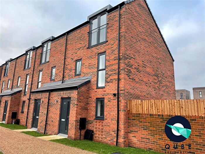 3 Bedroom House To Rent In Castle Irwell, Cromwell Road, Salford, Greater Manchester, M6