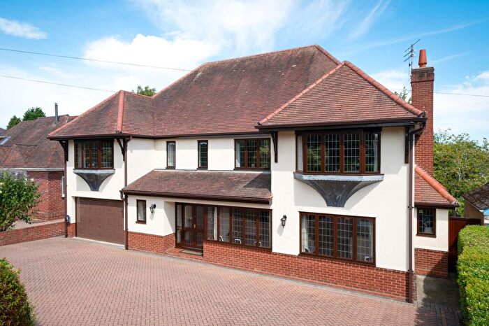6 Bedroom Detached House For Sale In Sutton Park Road, Kidderminster, DY11