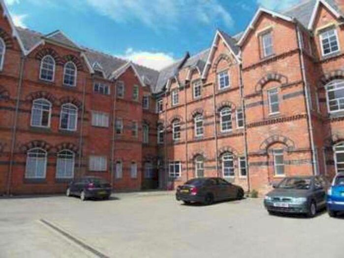 3 Bedroom Flat To Rent In Grosvenor Gate, Leicester, LE5