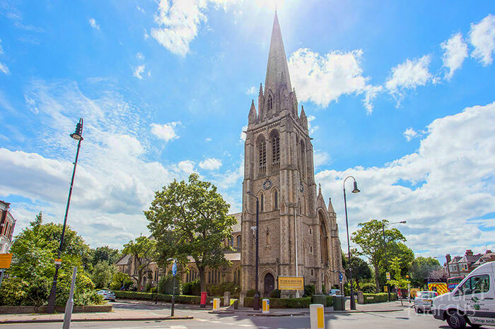 2 Bedroom Apartment To Rent In Hillfield Park, Muswell Hill, N10