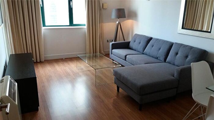 1 Bedroom Apartment To Rent In Mansell Street, London, E1