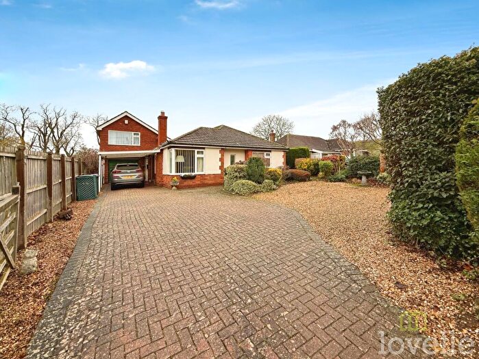 3 Bedroom Detached House For Sale In Station Road, Waddington, LN5