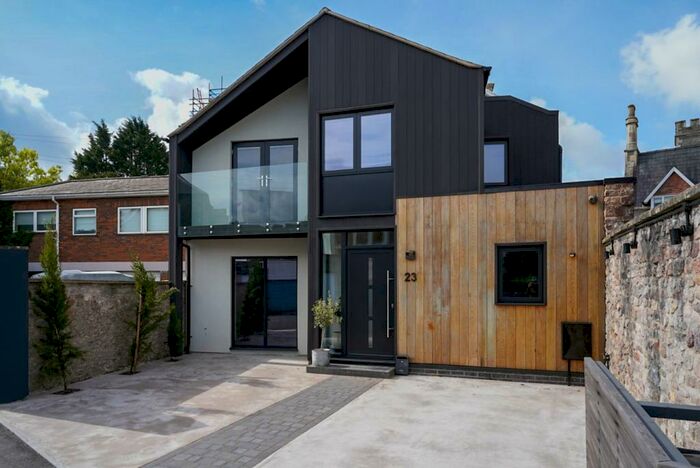 3 Bedroom House To Rent In Rockleaze Road, Bristol, BS9