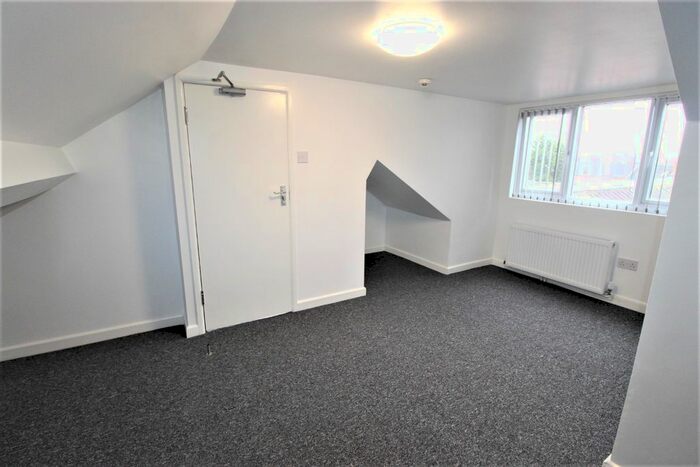 5 Bedroom Terraced House To Rent In Newland Road, Coventry, CV1