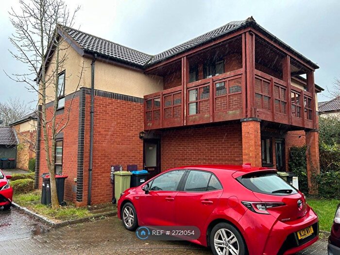 1 Bedroom Semi Detached House To Rent In Wallmead Gardens, Loughton, Milton Keynes, MK5