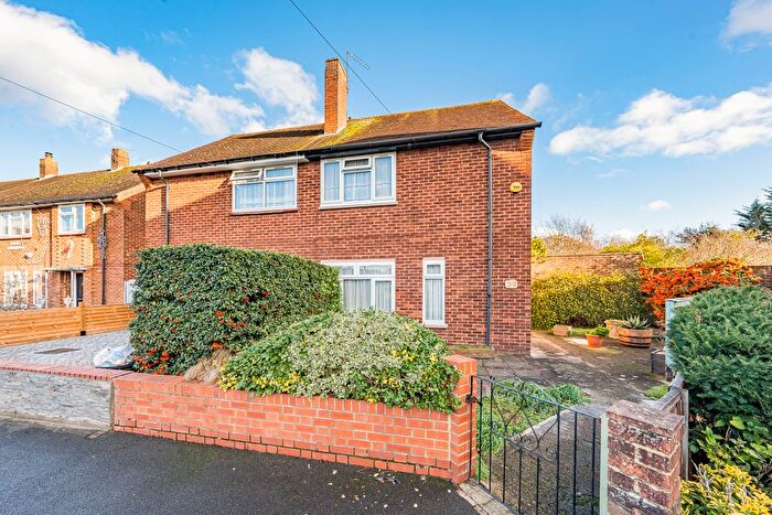 2 Bedroom Semi Detached House For Sale In Brampton Road, Hillingdon, Middlesex, UB10