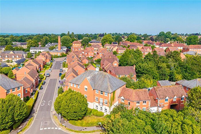 1 Bedroom Apartment For Sale In Green Lane, Devizes, Wiltshire, SN10
