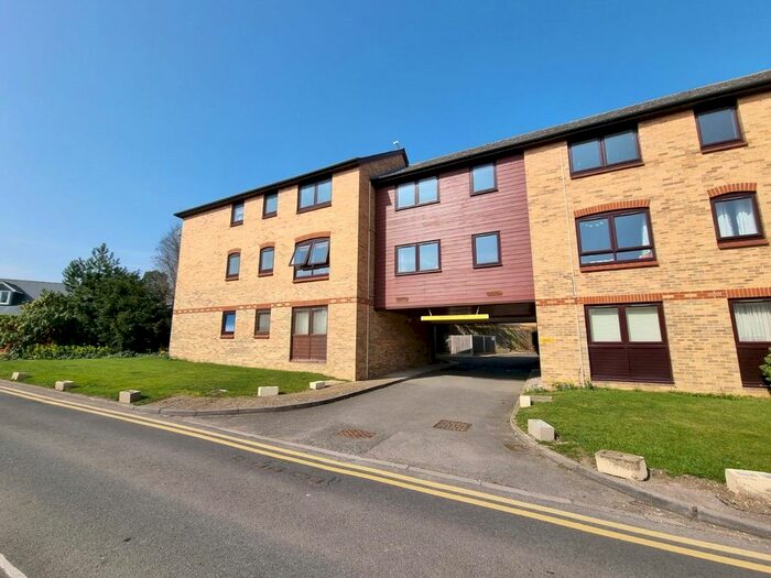 Studio To Rent In Mill Road, Royston, Hertfordshire, SG8