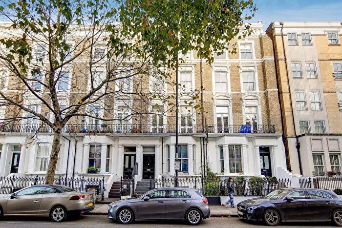 2 Bedroom Flat To Rent In Finborough Road, Chelsea, London, SW10