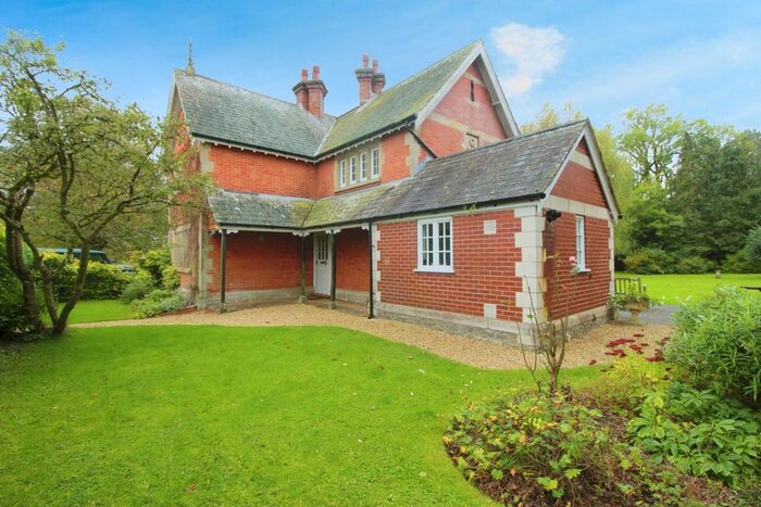 3 Bedroom Detached House To Rent In Inwood, Henstridge, Templecombe, Somerset, BA8