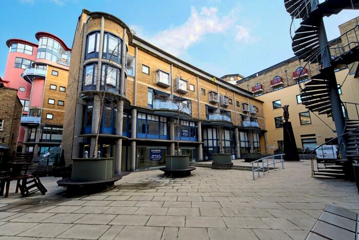 2 Bedroom Flat To Rent In Brewery Square, London, SE1