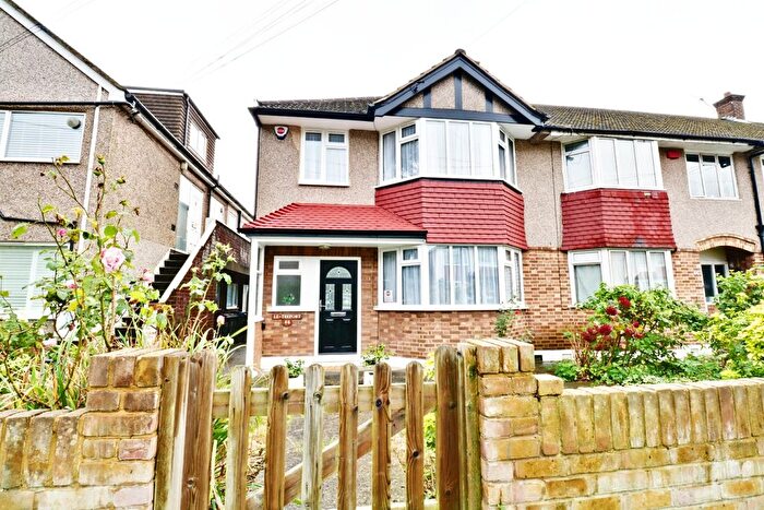 3 Bedroom Semi-Detached House To Rent In Heatherset Gardens, London, SW16