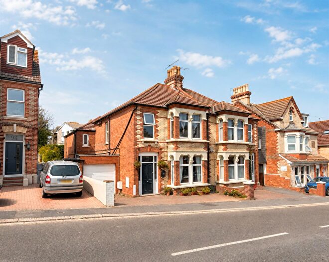 5 Bedroom Semi-Detached House For Sale In Rodwell Avenue, Rodwell, DT4