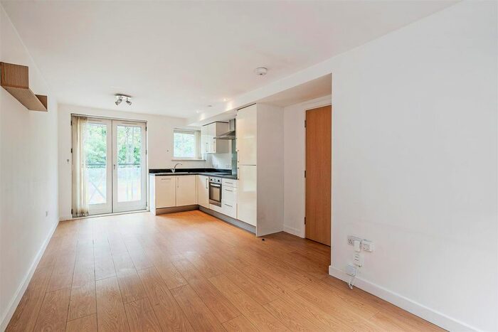 1 Bedroom Flat To Rent In New Coventry Road, Sheldon, Birmingham, B26