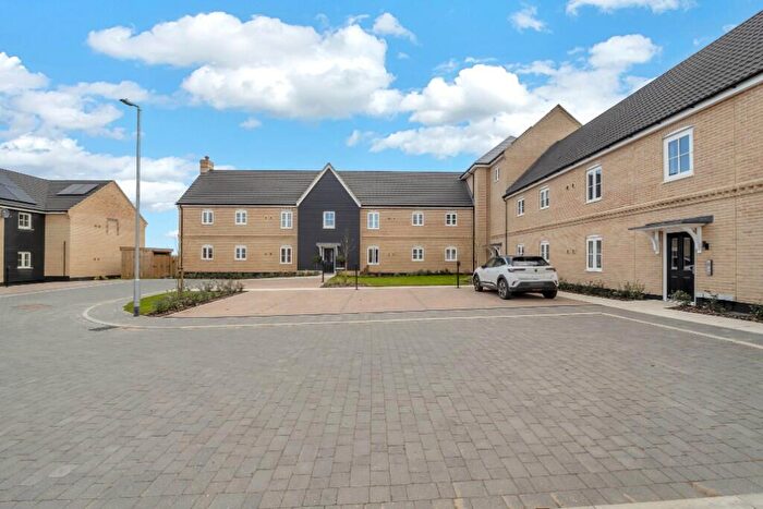 2 Bedroom Apartment To Rent In Kennet Close, IP30