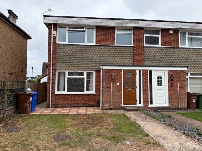 4 Bedroom Terraced House To Rent In Mullion Close, Harrow, Greater London, HA3